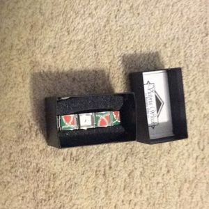 Victoria wick women’s wristwatch